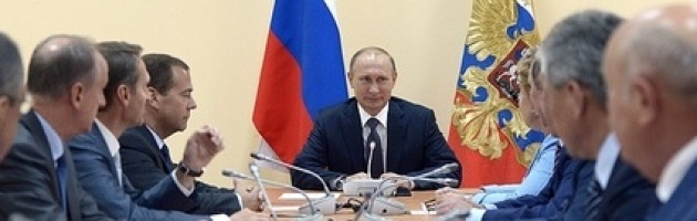 Путин проведет сегодня очередное совещание с членами правительства